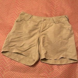 Columbia shorts